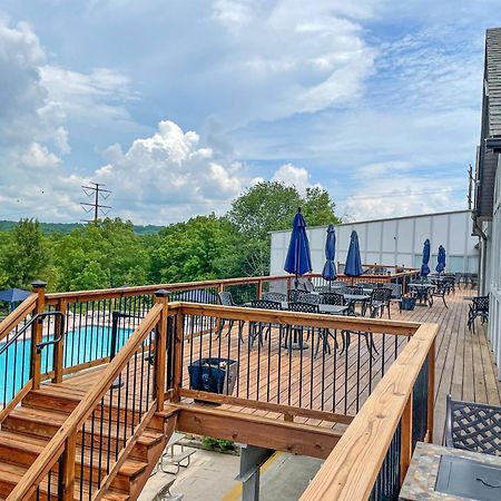 Premier Cozy Cabin - Free Amenities & Comm Indoor Pools Bushkill Exterior foto