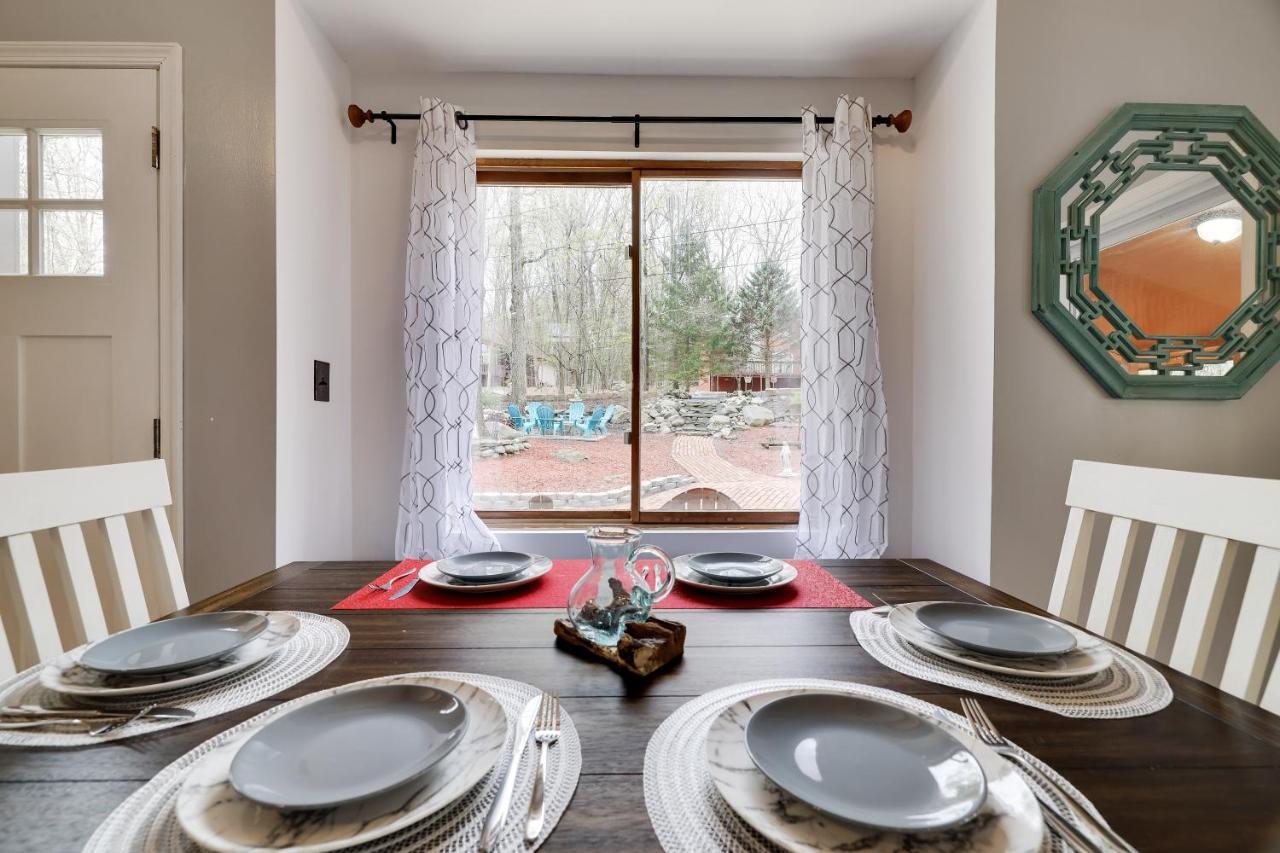 Premier Cozy Cabin - Free Amenities & Comm Indoor Pools Bushkill Exterior foto