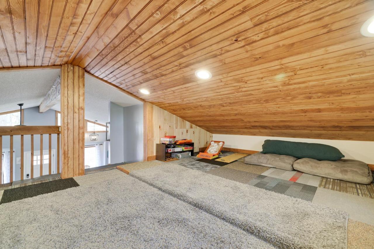 Premier Cozy Cabin - Free Amenities & Comm Indoor Pools Bushkill Exterior foto