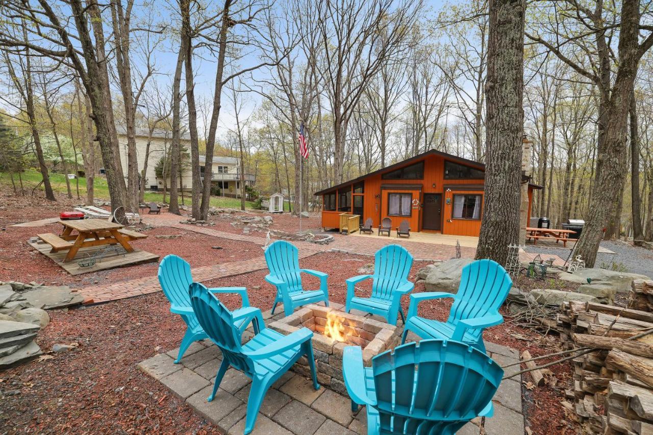 Premier Cozy Cabin - Free Amenities & Comm Indoor Pools Bushkill Exterior foto