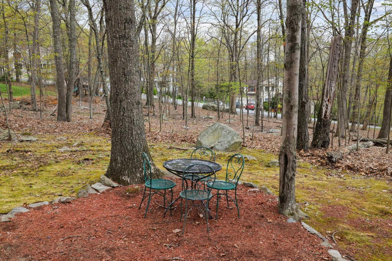 Premier Cozy Cabin - Free Amenities & Comm Indoor Pools Bushkill Exterior foto